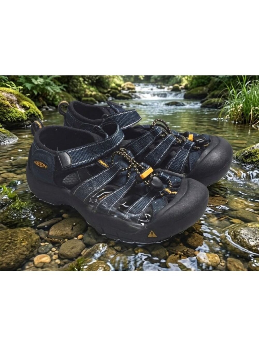 Keen Newport Navy Blue Waterproof Sandals, Size 2 Youth